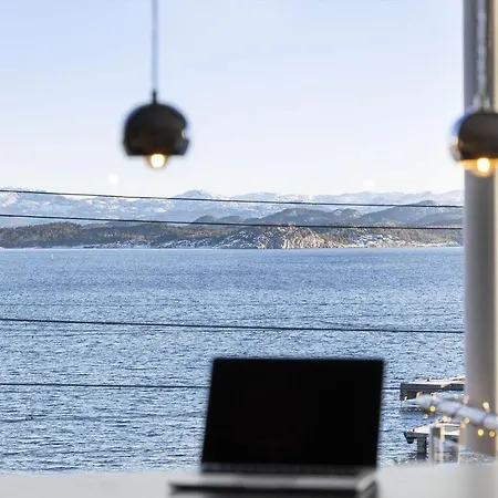 Seaview Located 5 Minutes From Ons 2024